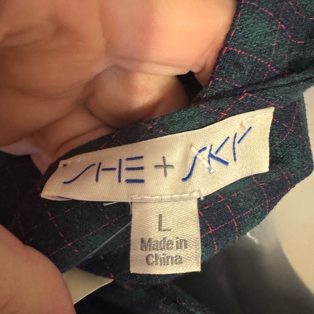 NWT She + Sky Green Plaid Blouse #FALL2025   MEDIUM/LARGE   #@ - Picture 10 of 11